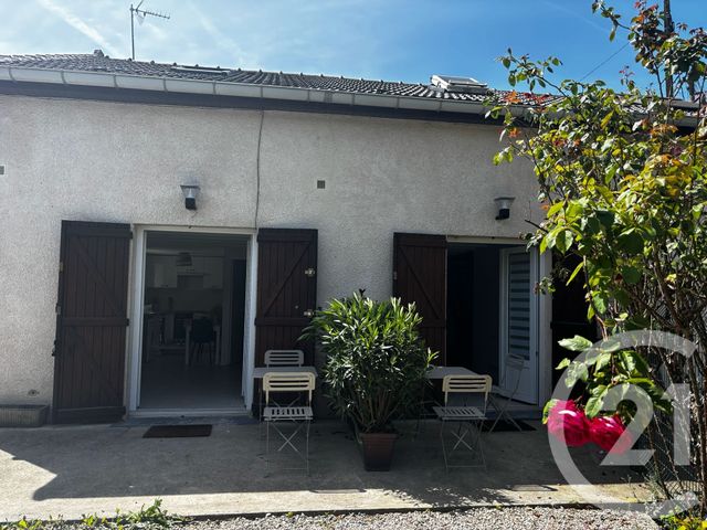 Appartement F2 à louer - 2 pièces - 41.76 m2 - CLAYE SOUILLY - 77 - ILE-DE-FRANCE - Century 21 Avenir Immobilier