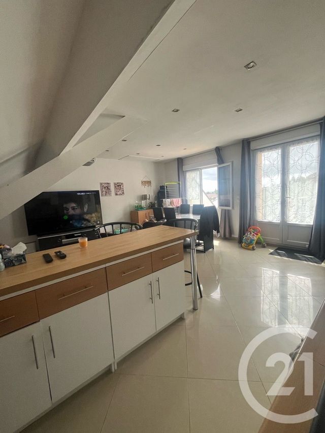 Appartement F2 à vendre - 2 pièces - 39.51 m2 - VILLEVAUDE - 77 - ILE-DE-FRANCE - Century 21 Avenir Immobilier