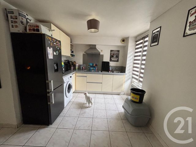 Appartement F2 à louer - 2 pièces - 53.32 m2 - CLAYE SOUILLY - 77 - ILE-DE-FRANCE - Century 21 Avenir Immobilier