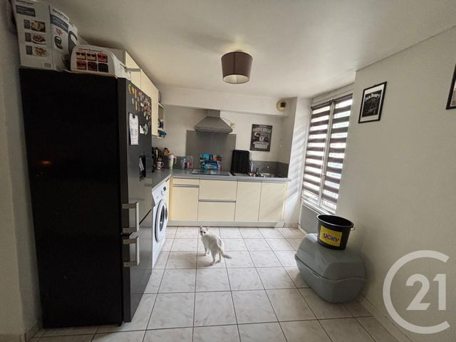 Appartement F2 à louer - 2 pièces - 53.32 m2 - CLAYE SOUILLY - 77 - ILE-DE-FRANCE - Century 21 Avenir Immobilier