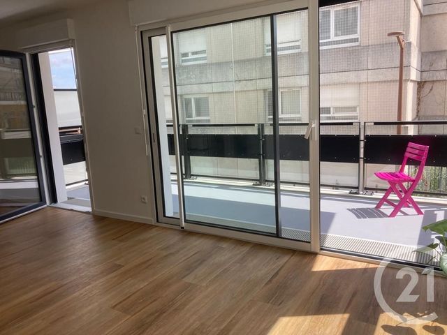 Appartement F2 à louer - 2 pièces - 41.81 m2 - LAGNY SUR MARNE - 77 - ILE-DE-FRANCE - Century 21 Avenir Immobilier