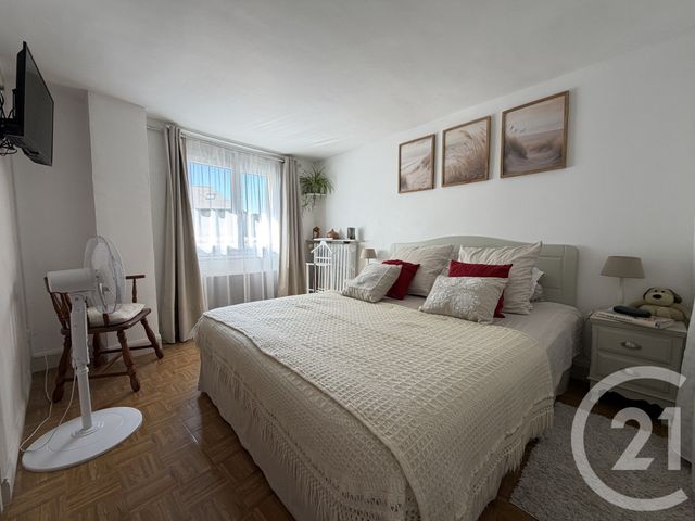 maison à vendre - 6 pièces - 136.0 m2 - VILLEVAUDE - 77 - ILE-DE-FRANCE - Century 21 Avenir Immobilier