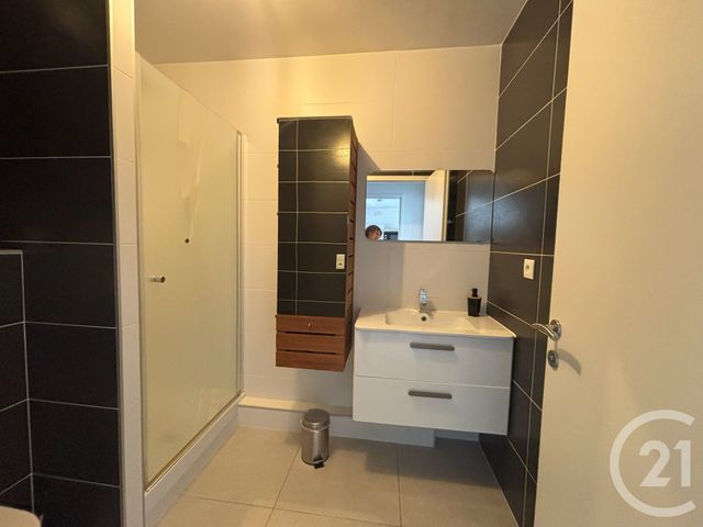 Appartement F2 à louer - 2 pièces - 50.26 m2 - MESSY - 77 - ILE-DE-FRANCE - Century 21 Avenir Immobilier