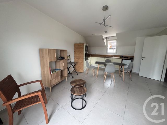 Appartement F2 à louer - 2 pièces - 50.26 m2 - MESSY - 77 - ILE-DE-FRANCE - Century 21 Avenir Immobilier