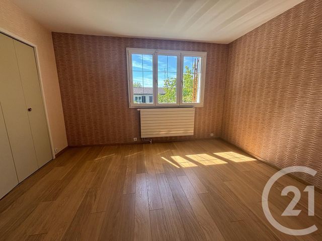 maison à louer - 4 pièces - 90.75 m2 - CLAYE SOUILLY - 77 - ILE-DE-FRANCE - Century 21 Avenir Immobilier