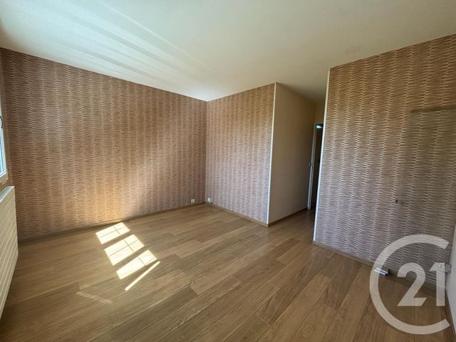 maison à louer - 4 pièces - 90.75 m2 - CLAYE SOUILLY - 77 - ILE-DE-FRANCE - Century 21 Avenir Immobilier