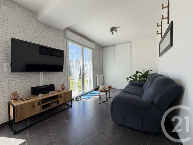 Appartement F3 à vendre - 3 pièces - 70.14 m2 - CLAYE SOUILLY - 77 - ILE-DE-FRANCE - Century 21 Avenir Immobilier