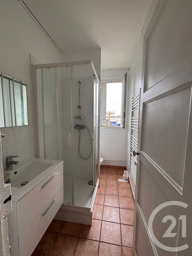 Appartement F2 à louer - 2 pièces - 36.53 m2 - NOISY LE SEC - 93 - ILE-DE-FRANCE - Century 21 Avenir Immobilier
