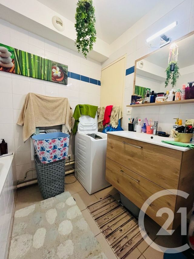 Appartement F3 à vendre - 3 pièces - 47.43 m2 - DAMMARTIN EN GOELE - 77 - ILE-DE-FRANCE - Century 21 Avenir Immobilier