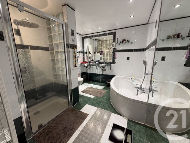 maison à vendre - 7 pièces - 250.0 m2 - ST MESMES - 77 - ILE-DE-FRANCE - Century 21 Avenir Immobilier