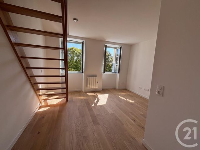 Appartement F1 à louer - 1 pièce - 29.26 m2 - JUILLY - 77 - ILE-DE-FRANCE - Century 21 Avenir Immobilier