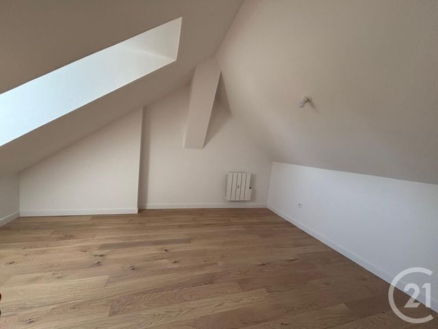 Appartement F1 à louer - 1 pièce - 29.26 m2 - JUILLY - 77 - ILE-DE-FRANCE - Century 21 Avenir Immobilier