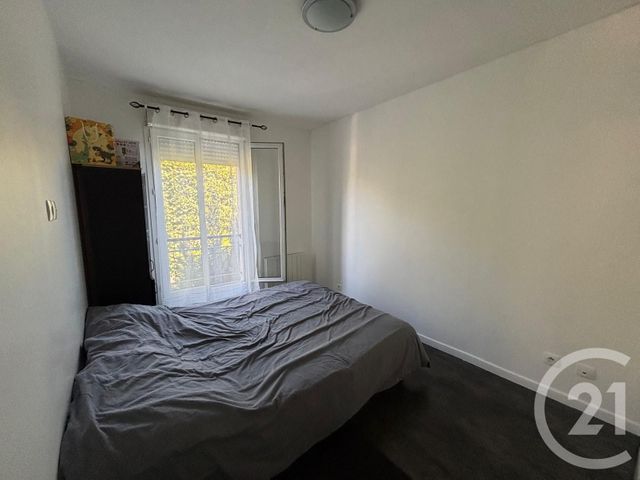 Appartement F3 à louer - 3 pièces - 50.48 m2 - LIVRY GARGAN - 93 - ILE-DE-FRANCE - Century 21 Avenir Immobilier