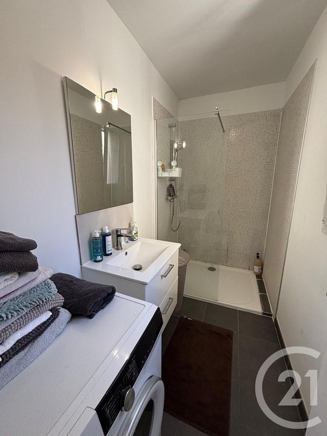 Appartement F3 à louer - 3 pièces - 50.48 m2 - LIVRY GARGAN - 93 - ILE-DE-FRANCE - Century 21 Avenir Immobilier