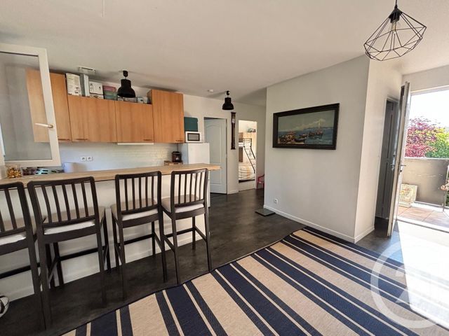 Appartement F3 à louer - 3 pièces - 50.48 m2 - LIVRY GARGAN - 93 - ILE-DE-FRANCE - Century 21 Avenir Immobilier