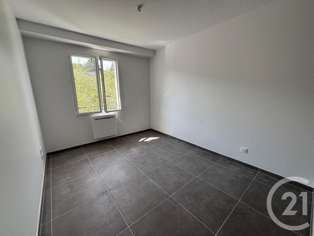 Appartement F2 à louer - 2 pièces - 54.21 m2 - FUBLAINES - 77 - ILE-DE-FRANCE - Century 21 Avenir Immobilier