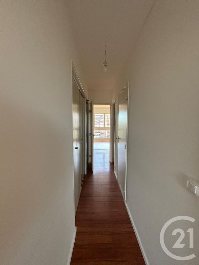 Appartement F2 à louer - 2 pièces - 44.52 m2 - SEVRAN - 93 - ILE-DE-FRANCE - Century 21 Avenir Immobilier