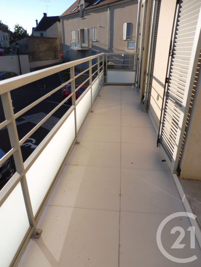 Appartement F2 à louer - 2 pièces - 40.85 m2 - MOUSSY LE NEUF - 77 - ILE-DE-FRANCE - Century 21 Avenir Immobilier
