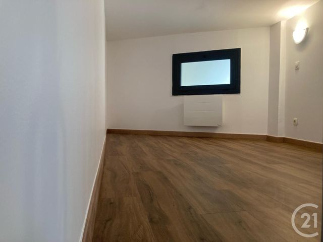 Appartement Studio à louer - 1 pièce - 13.98 m2 - CLAYE SOUILLY - 77 - ILE-DE-FRANCE - Century 21 Avenir Immobilier