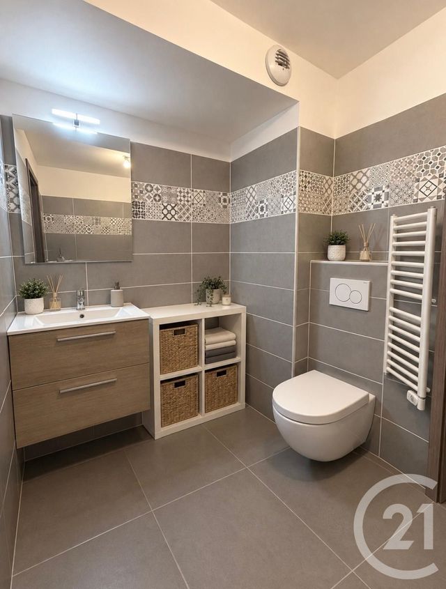 Appartement F1 à louer - 1 pièce - 29.65 m2 - CLAYE SOUILLY - 77 - ILE-DE-FRANCE - Century 21 Avenir Immobilier