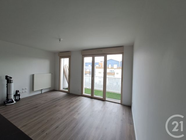 Appartement F3 à louer - 3 pièces - 59.37 m2 - CLAYE SOUILLY - 77 - ILE-DE-FRANCE - Century 21 Avenir Immobilier