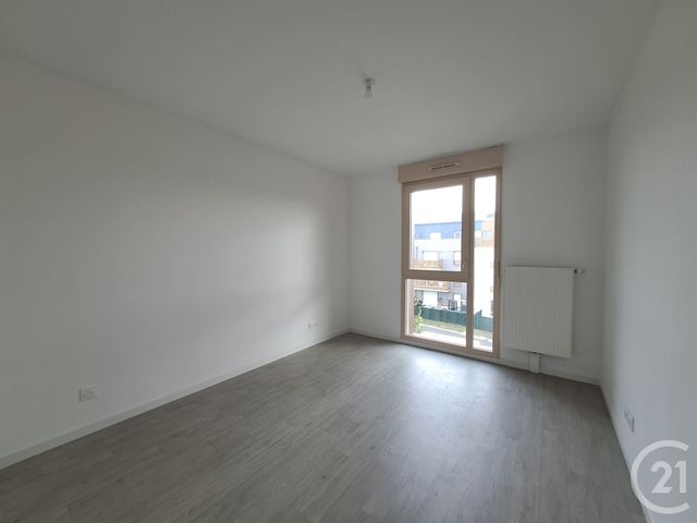 Appartement F3 à louer - 3 pièces - 59.37 m2 - CLAYE SOUILLY - 77 - ILE-DE-FRANCE - Century 21 Avenir Immobilier