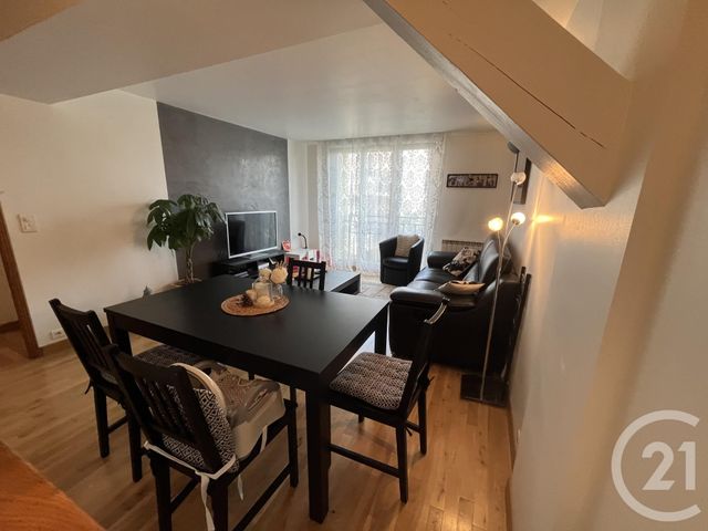 Appartement F3 à vendre - 3 pièces - 67.76 m2 - CLAYE SOUILLY - 77 - ILE-DE-FRANCE - Century 21 Avenir Immobilier