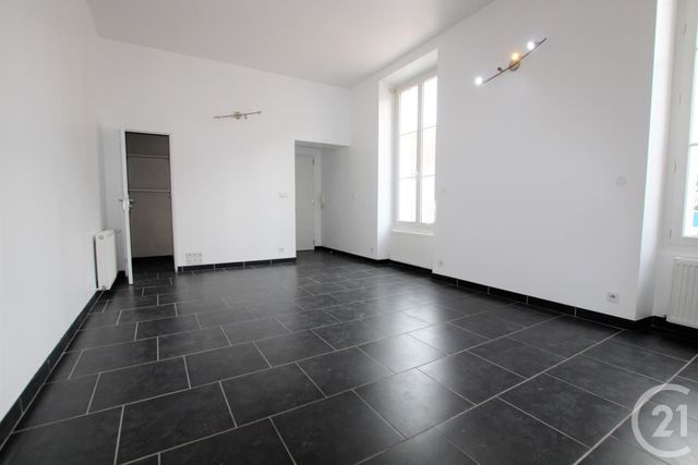 Appartement F3 à vendre - 3 pièces - 68.29 m2 - CLAYE SOUILLY - 77 - ILE-DE-FRANCE - Century 21 Avenir Immobilier